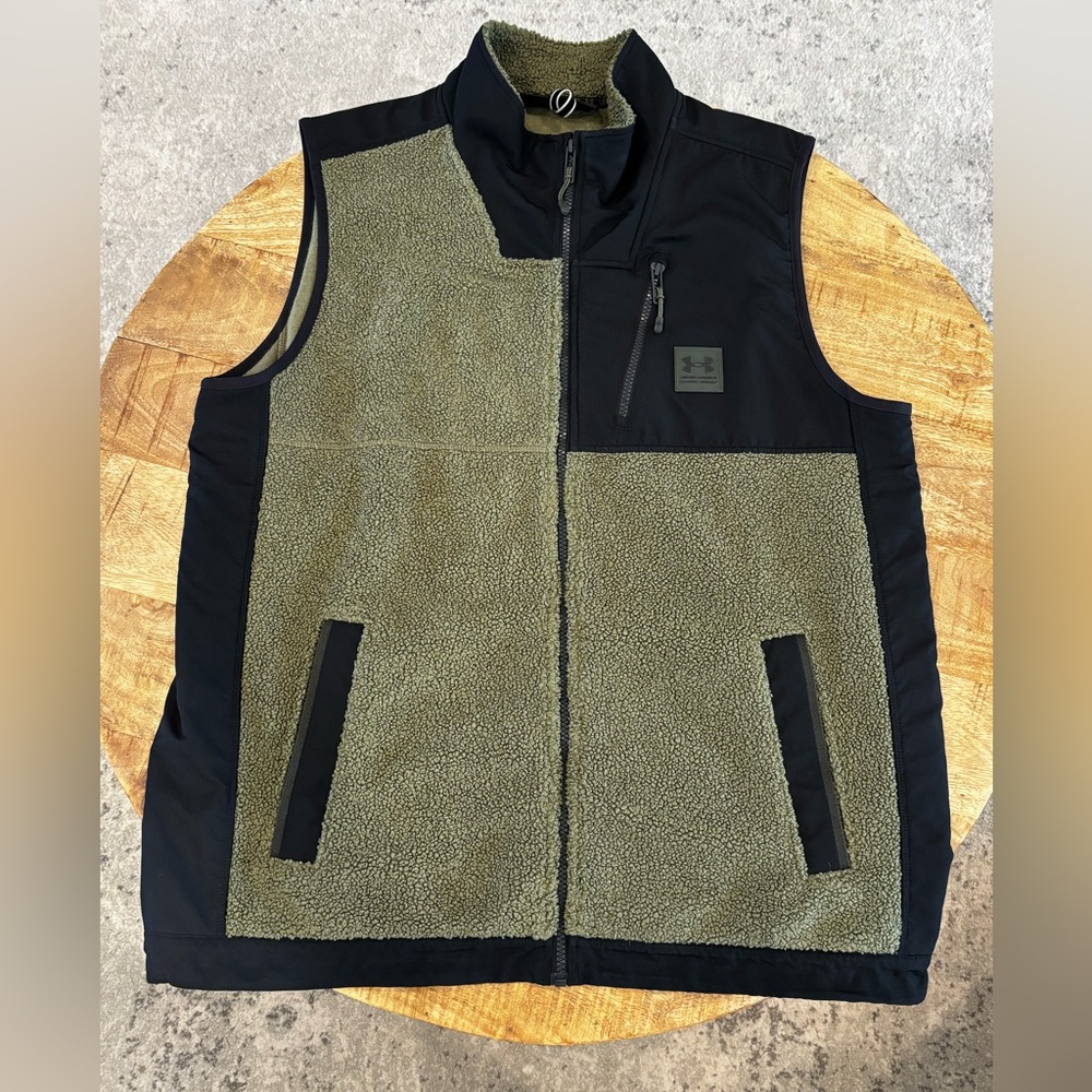 Under Armour Men's Mission Boucle Vest XL